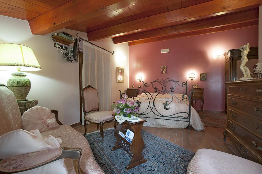 B&B La Ginestra Civita Room photo