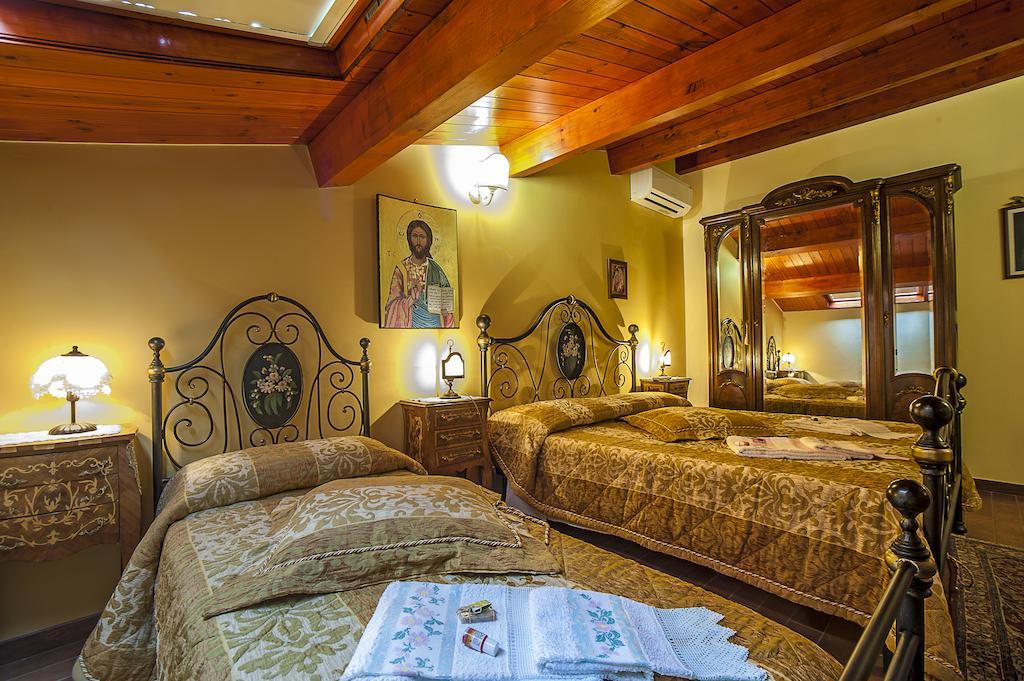 B&B La Ginestra Civita Room photo
